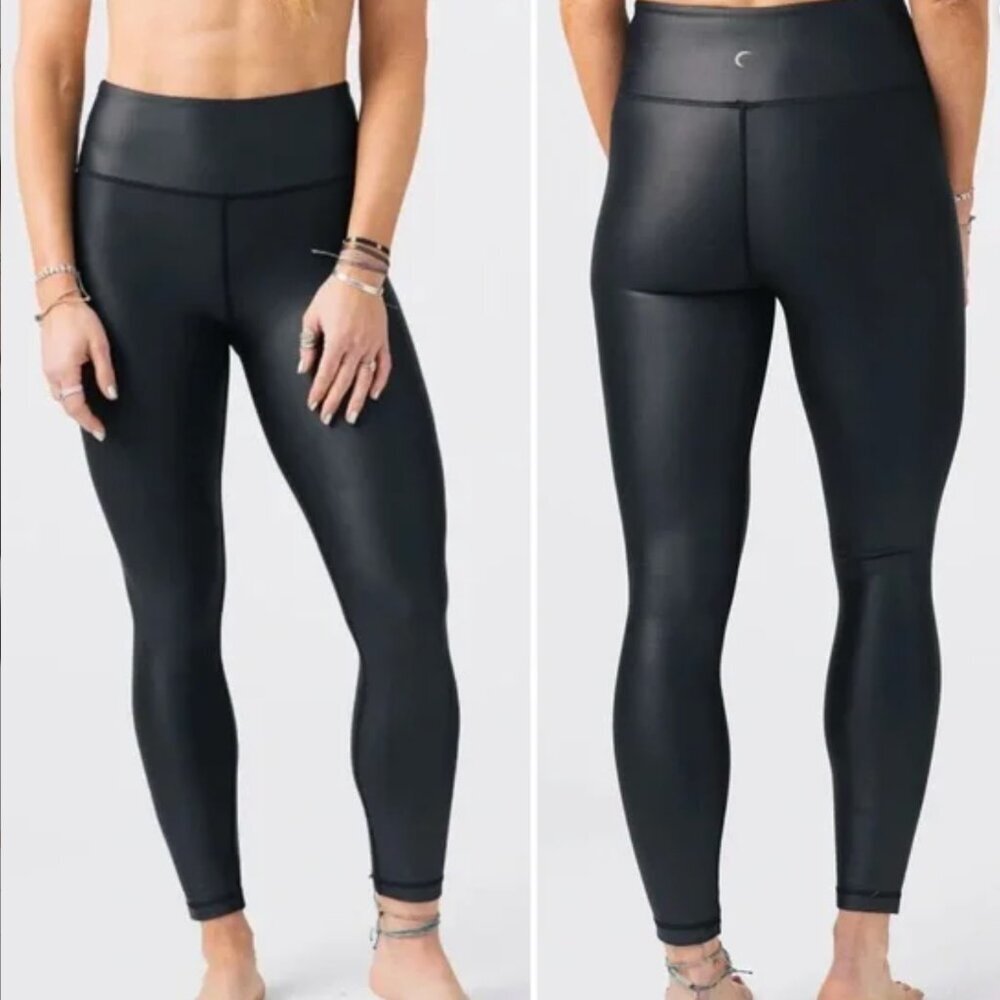 Zyia Active Black Metallic Light N Tight 7/8 Leggings Women's Size 2